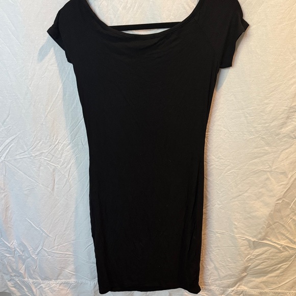 Casual Black Midi Dress - Picture 7 of 7